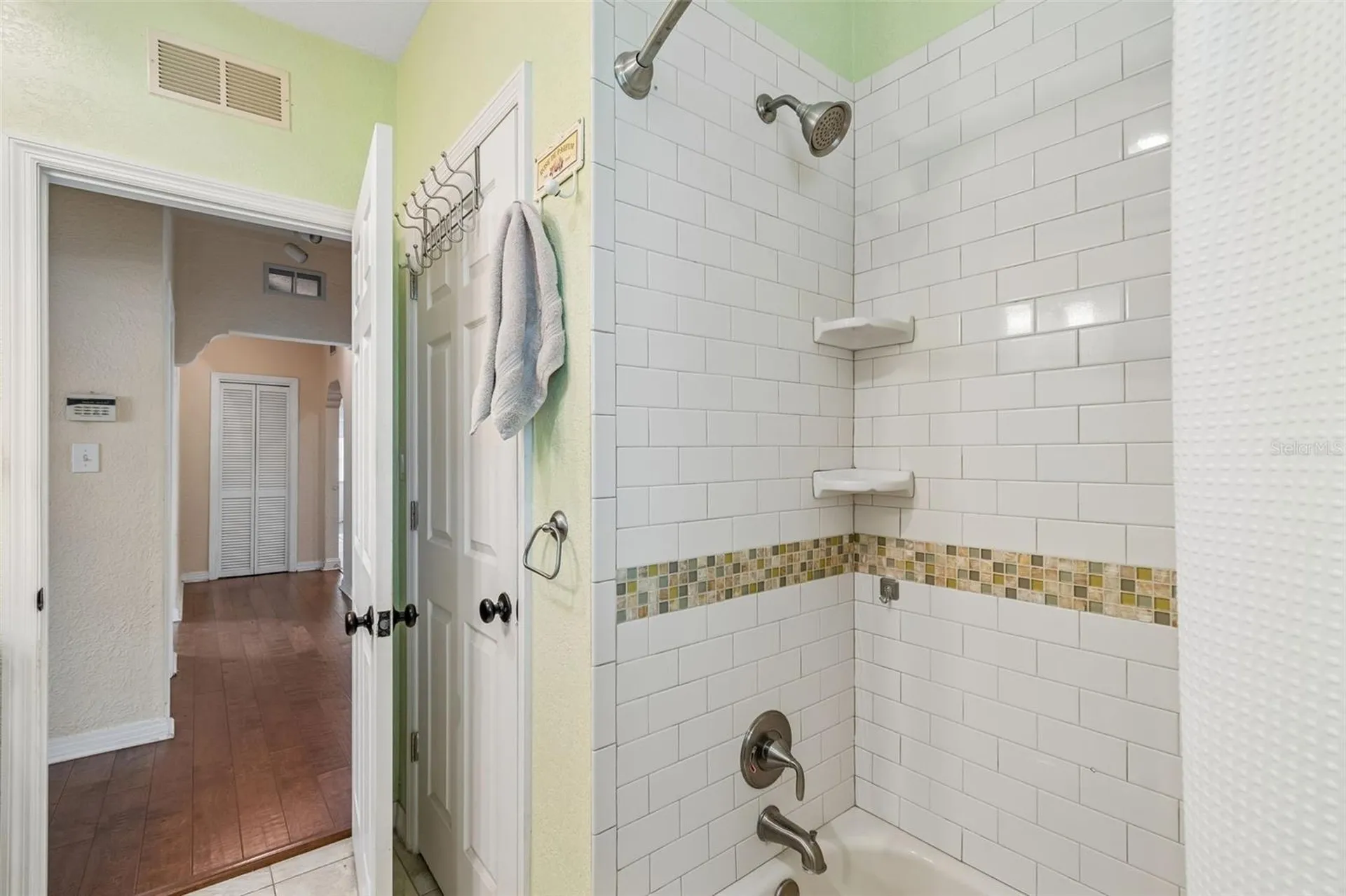 4412 Sweetwater Drive Tampa FL 33615