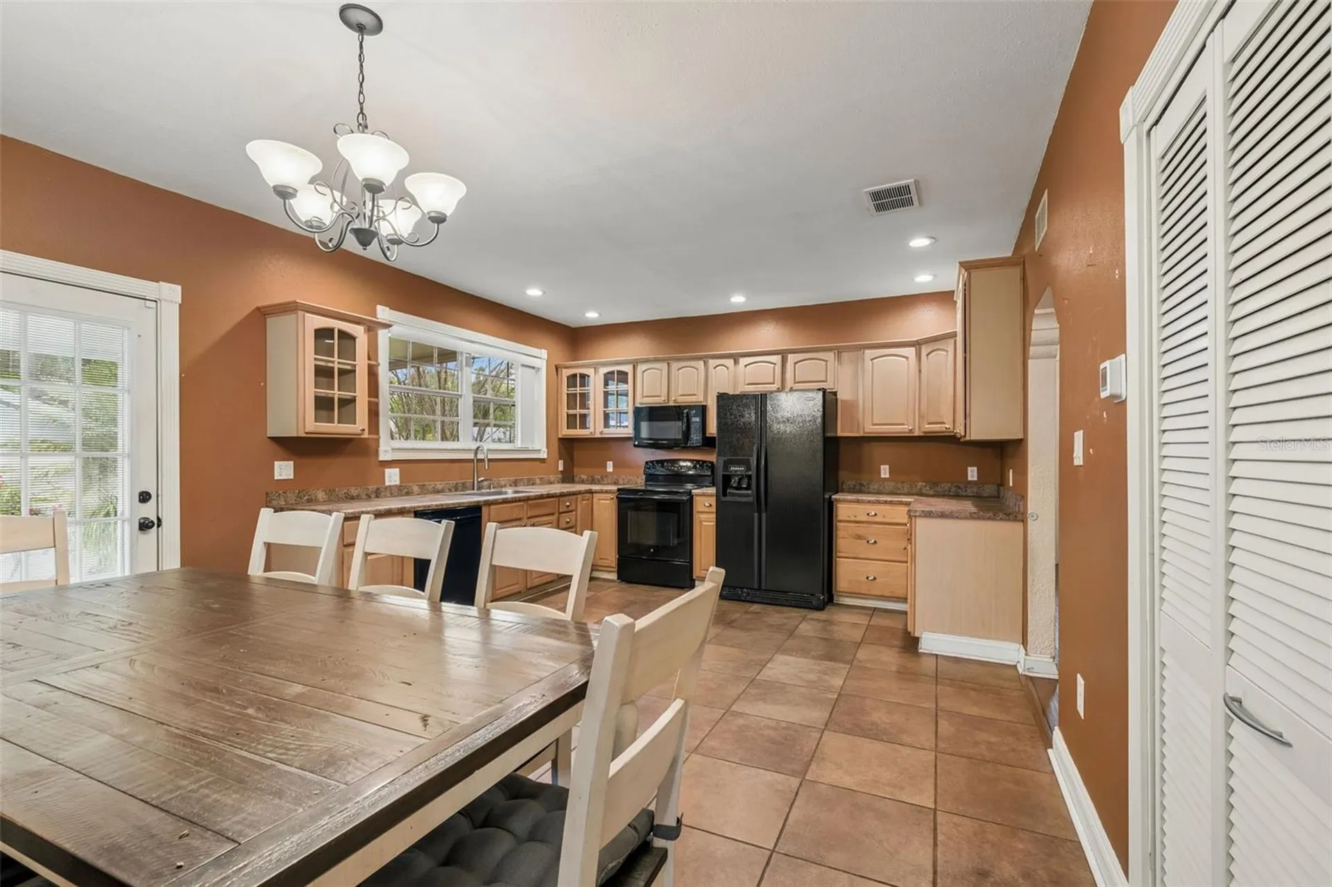 4412 Sweetwater Drive Tampa FL 33615