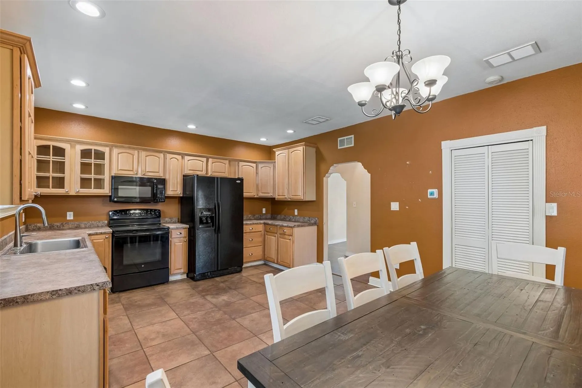 4412 Sweetwater Drive Tampa FL 33615