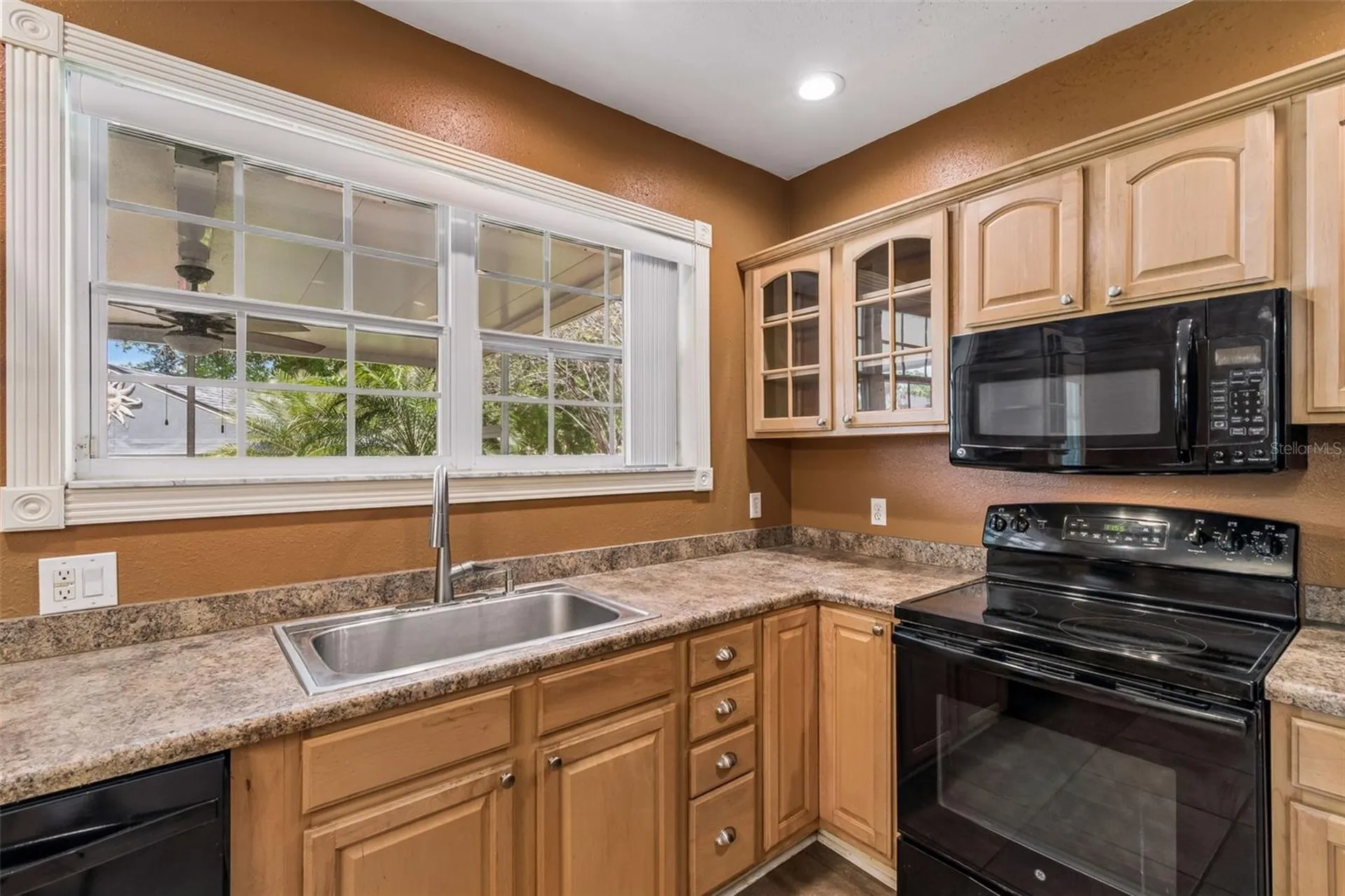 4412 Sweetwater Drive Tampa FL 33615