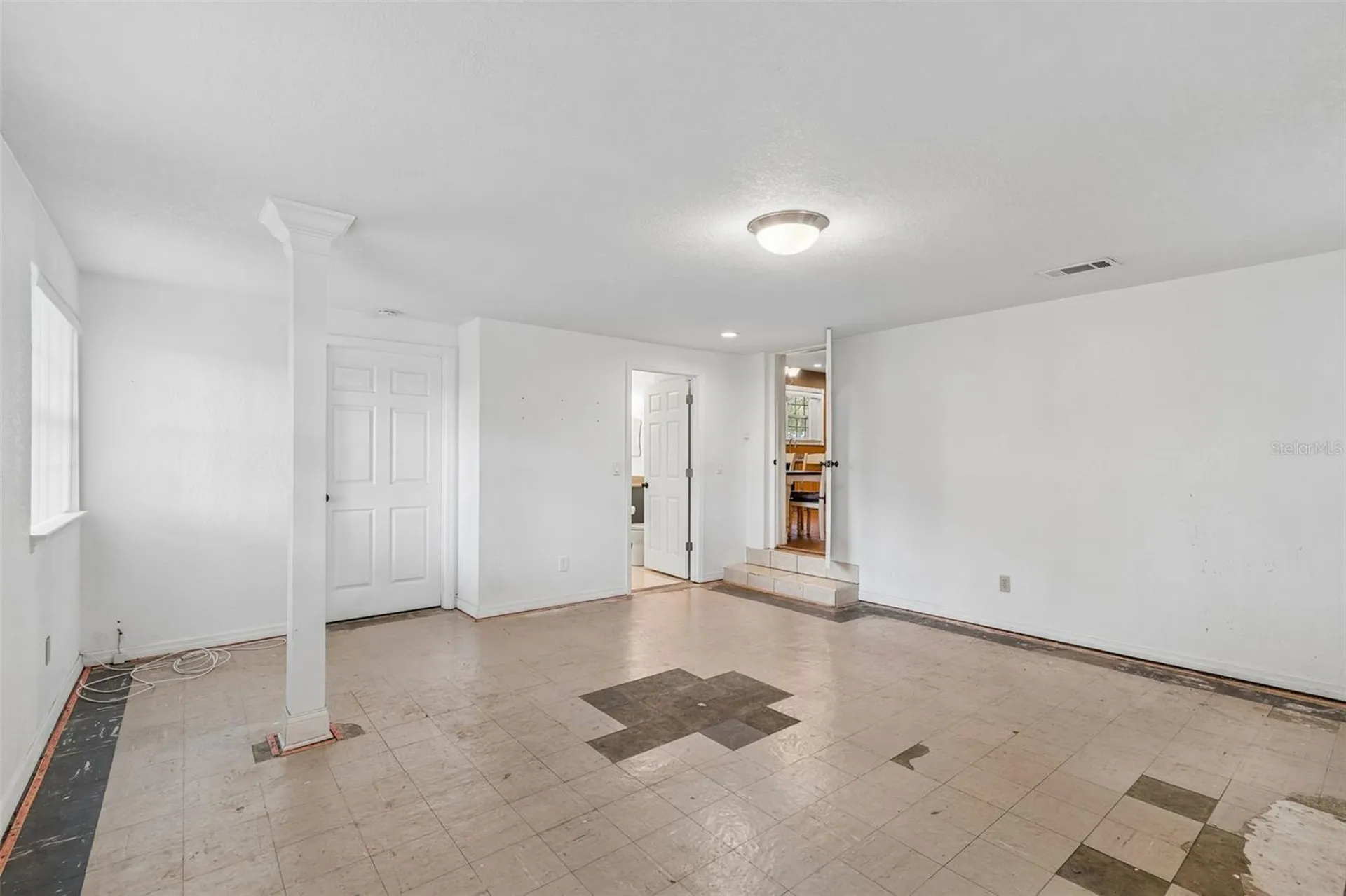 4412 Sweetwater Drive Tampa FL 33615