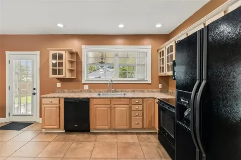 4412 Sweetwater Drive Tampa FL 33615