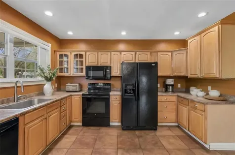 4412 Sweetwater Drive Tampa FL 33615
