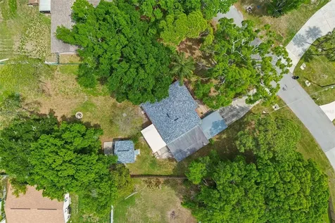4412 Sweetwater Drive Tampa FL 33615
