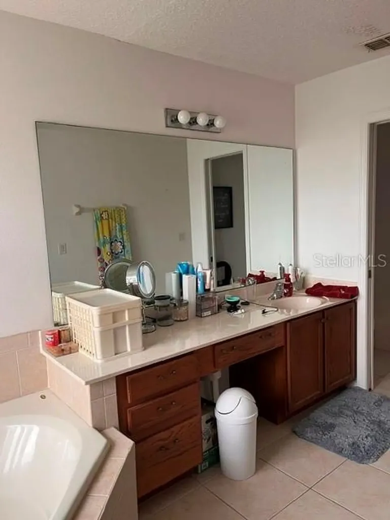 10049 Savannah Bluff Lane Orlando FL 32829
