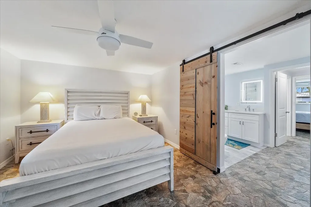 2431 Bispham Road Sarasota FL 34231