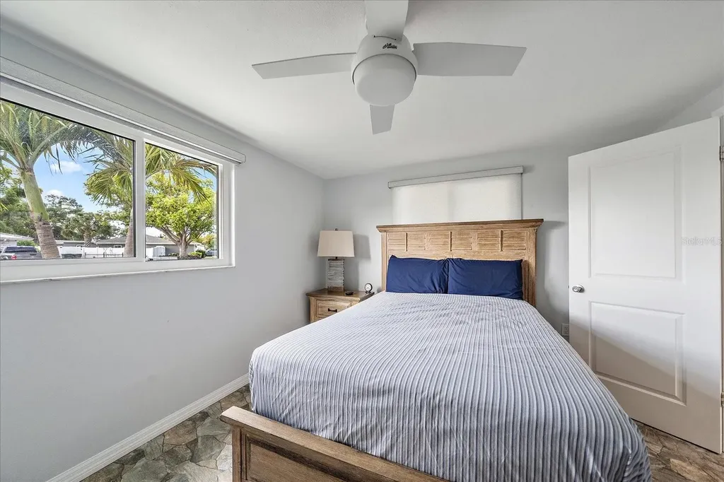 2431 Bispham Road Sarasota FL 34231