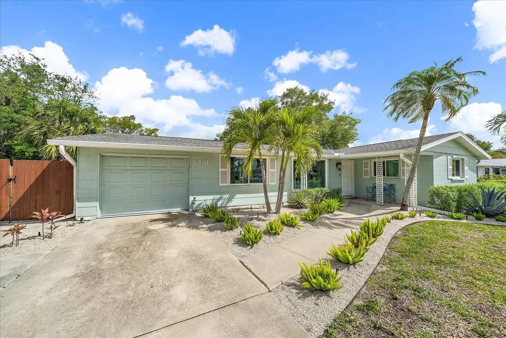 2431 Bispham Road Sarasota FL 34231
