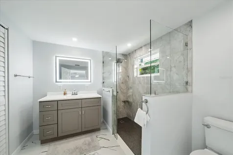 2431 Bispham Road Sarasota FL 34231