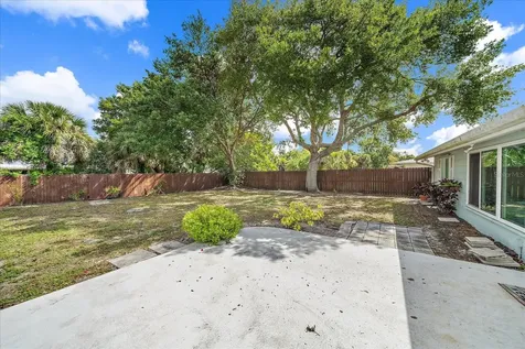 2431 Bispham Road Sarasota FL 34231