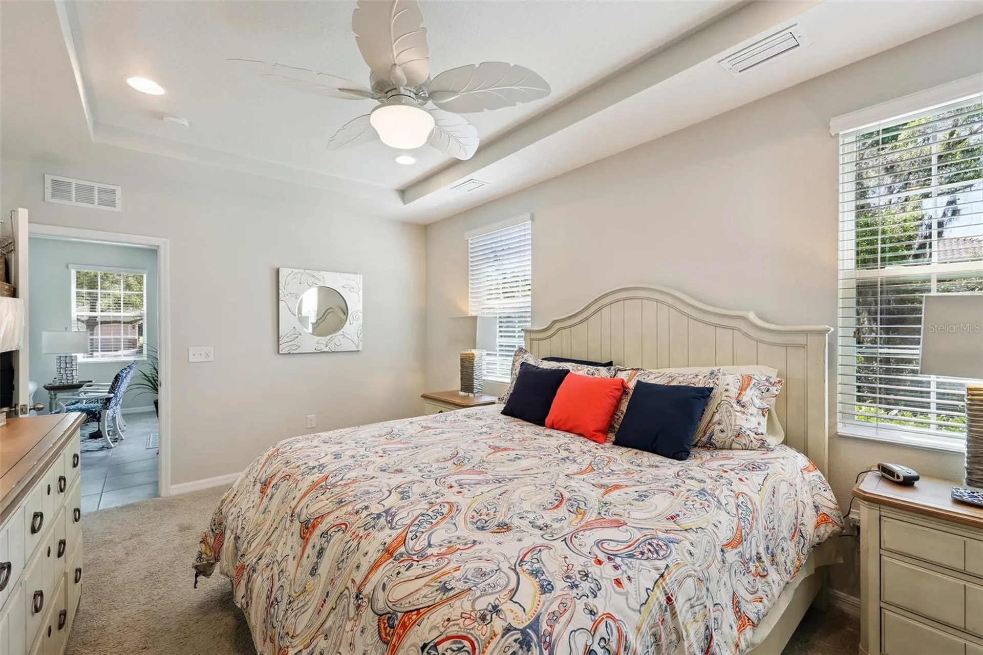8382 Enclave Way Sarasota FL 34243