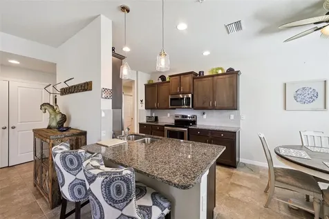 8382 Enclave Way Sarasota FL 34243