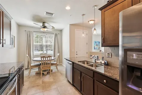 8382 Enclave Way Sarasota FL 34243