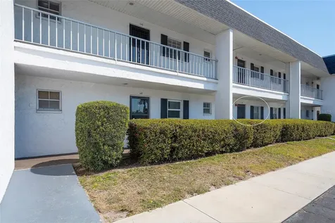 305 47th Avenue Drive W Bradenton FL 34207