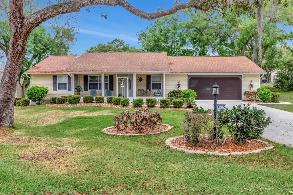 1315 Noble Court Leesburg FL 34788