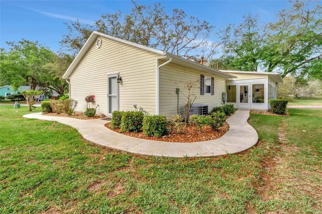 1315 Noble Court Leesburg FL 34788