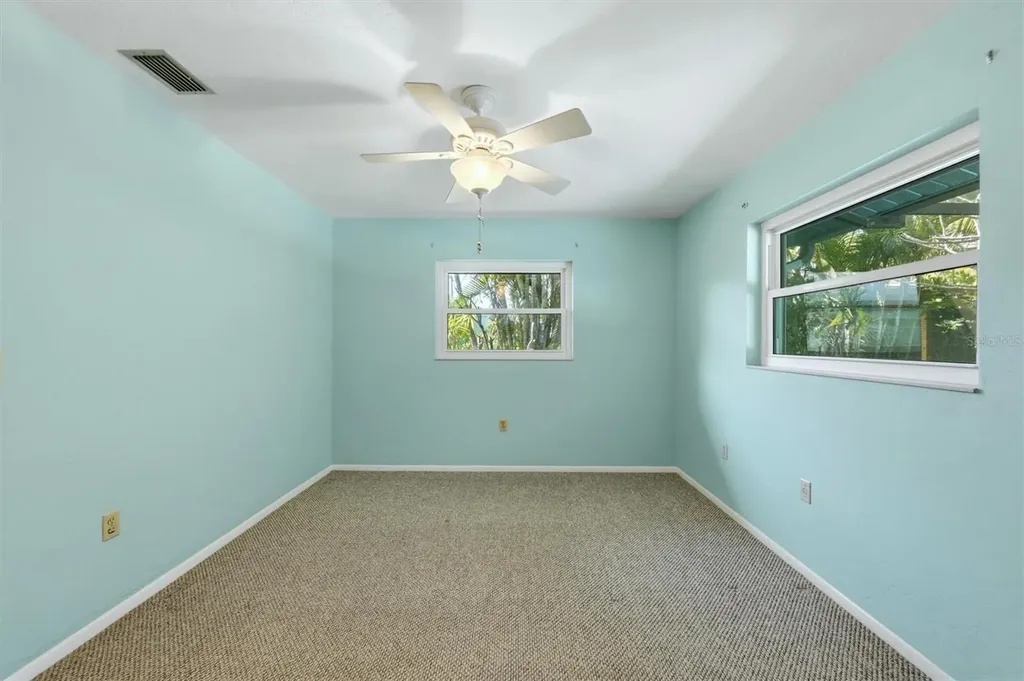 6538 Bluewater Avenue Sarasota FL 34231
