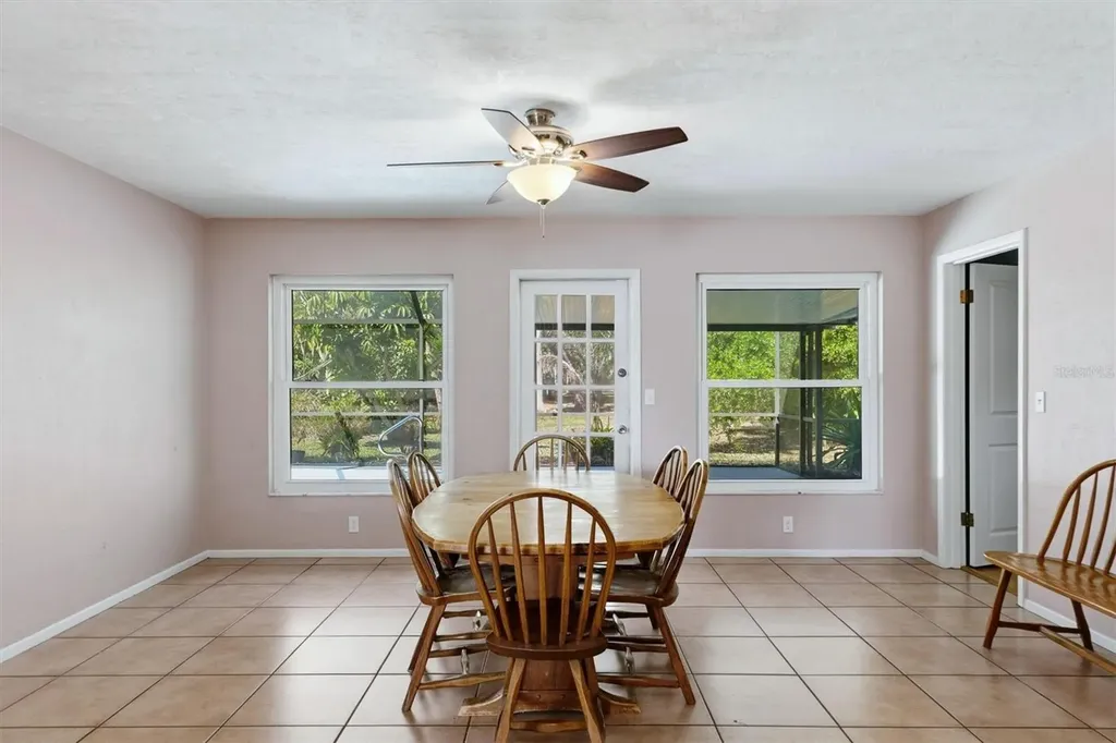 6538 Bluewater Avenue Sarasota FL 34231
