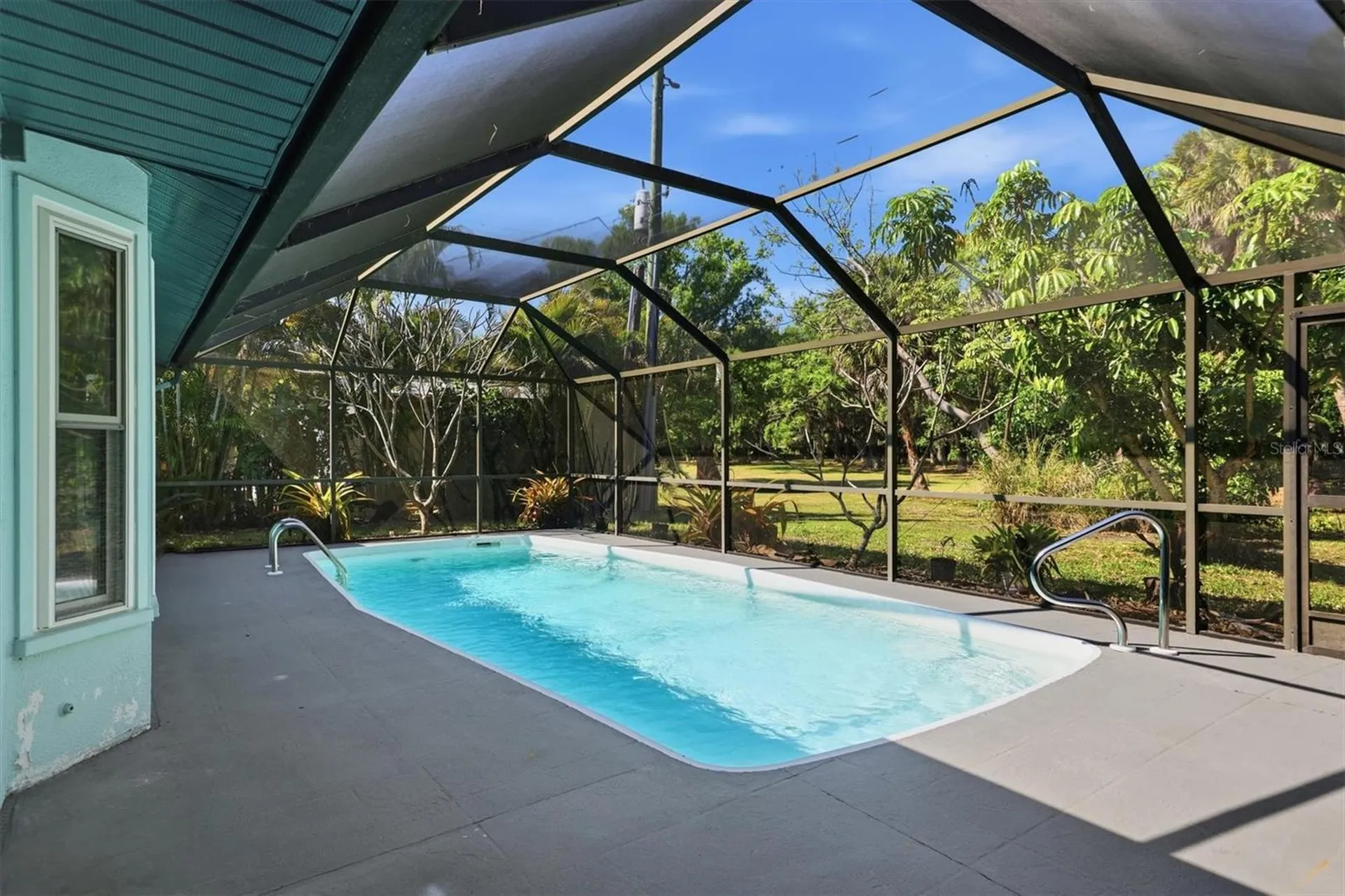 6538 Bluewater Avenue Sarasota FL 34231