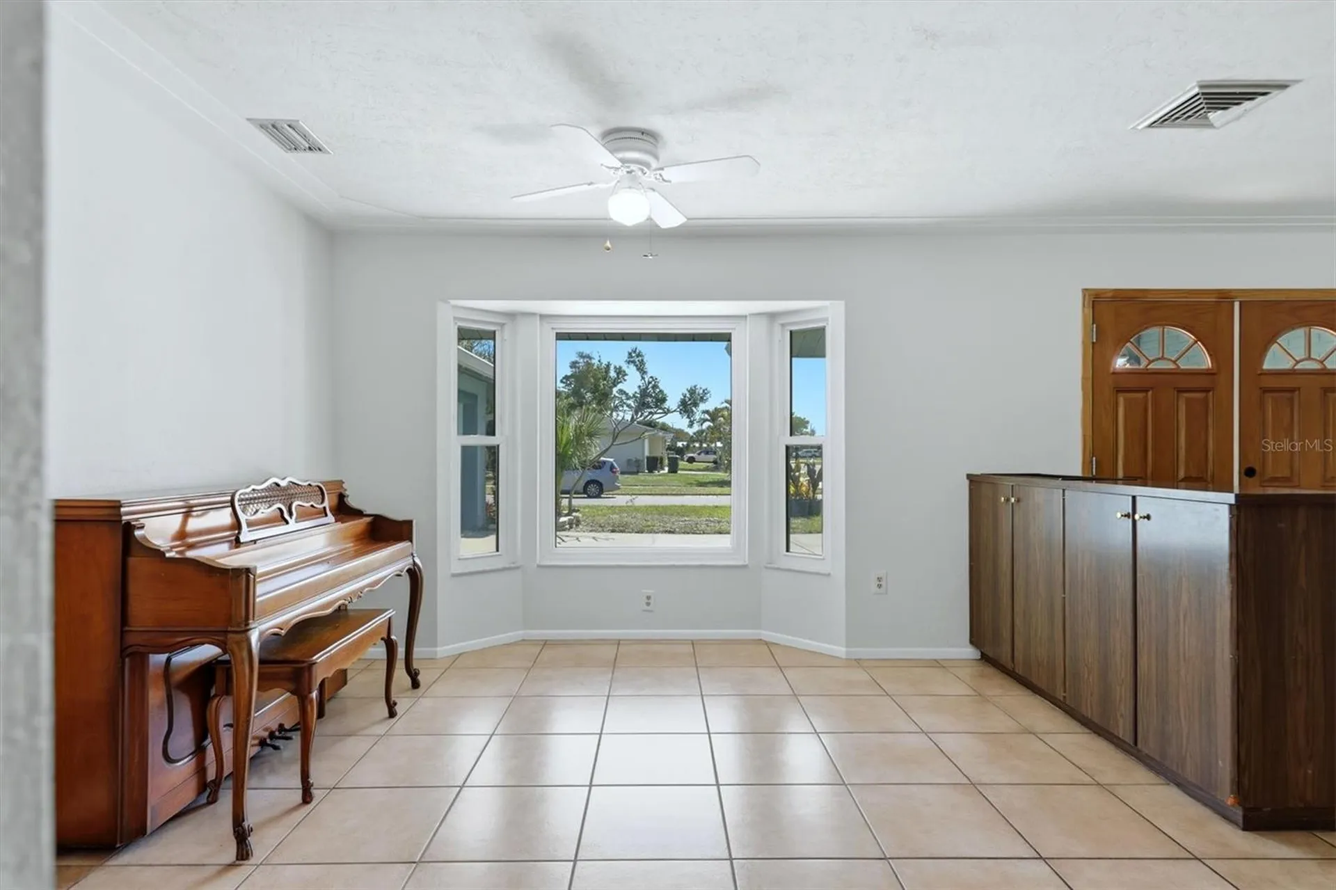 6538 Bluewater Avenue Sarasota FL 34231