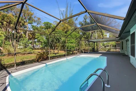 6538 Bluewater Avenue Sarasota FL 34231