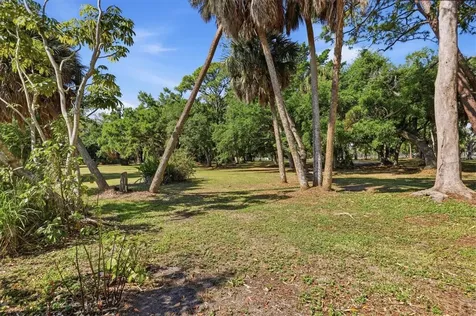 6538 Bluewater Avenue Sarasota FL 34231