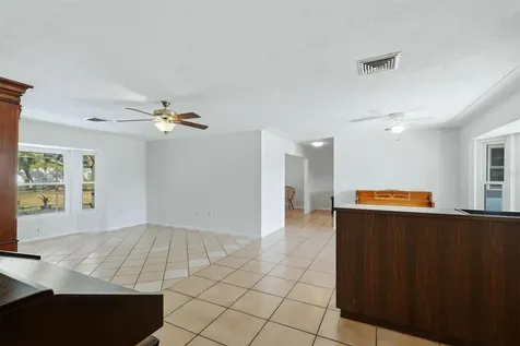 6538 Bluewater Avenue Sarasota FL 34231