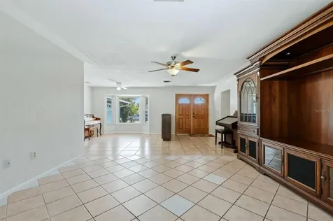 6538 Bluewater Avenue Sarasota FL 34231