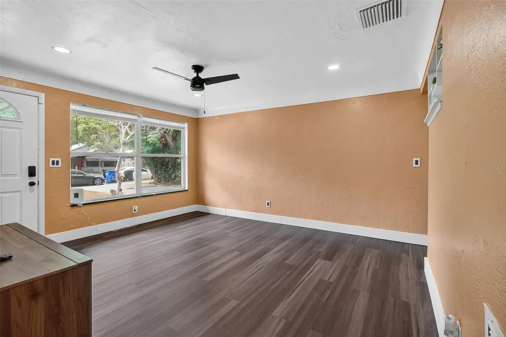 1768 42nd Street S St Petersburg FL 33711