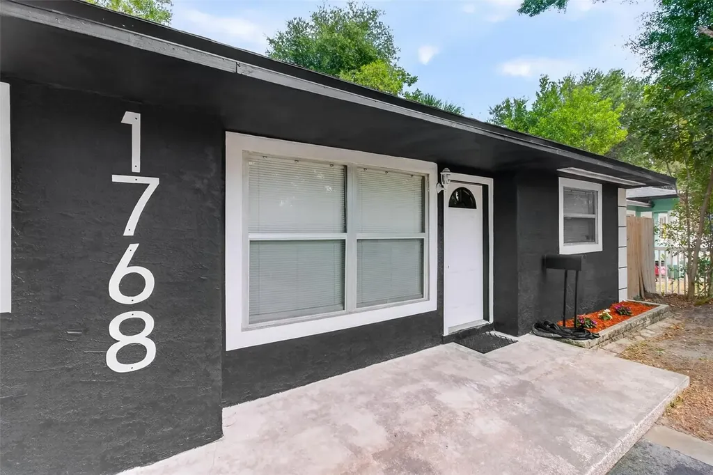 1768 42nd Street S St Petersburg FL 33711