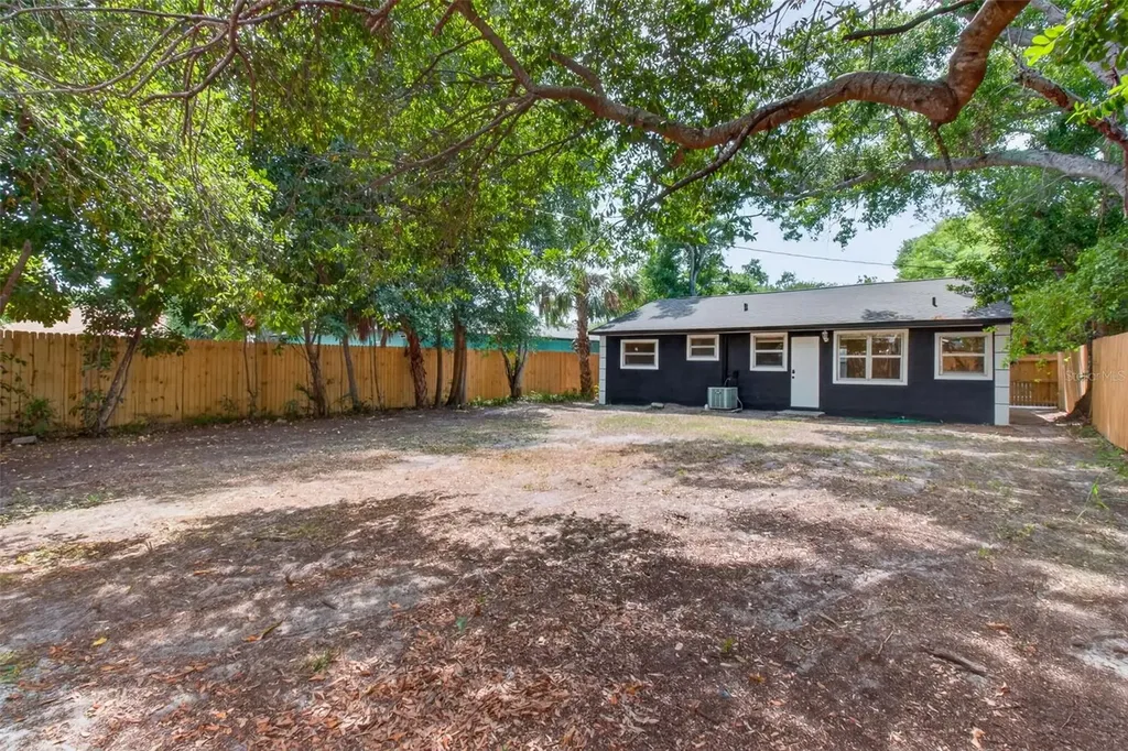 1768 42nd Street S St Petersburg FL 33711