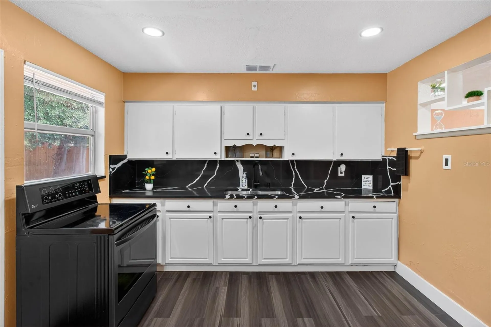 1768 42nd Street S St Petersburg FL 33711