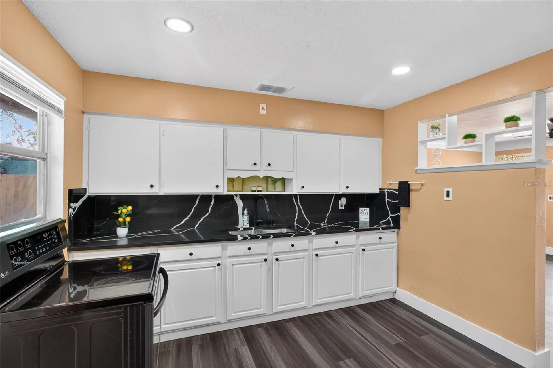 1768 42nd Street S St Petersburg FL 33711