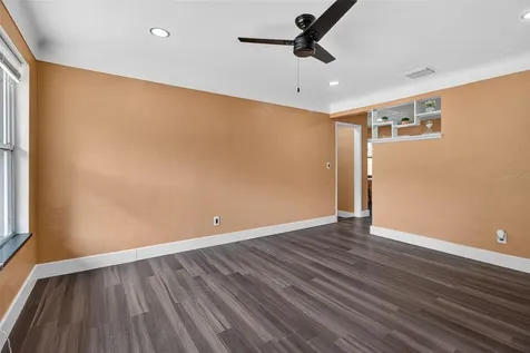 1768 42nd Street S St Petersburg FL 33711