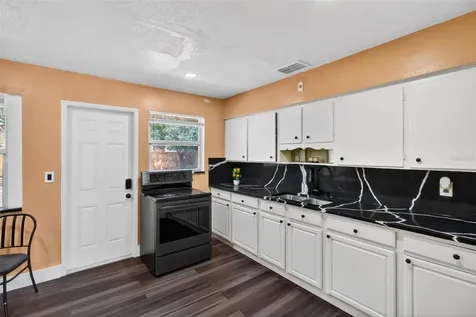 1768 42nd Street S St Petersburg FL 33711