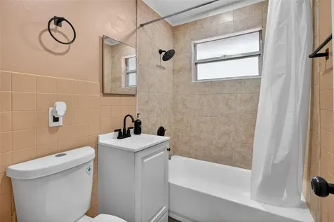 1768 42nd Street S St Petersburg FL 33711