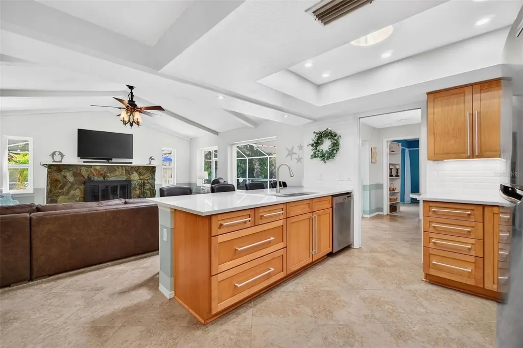 7265 122nd Way Seminole FL 33772