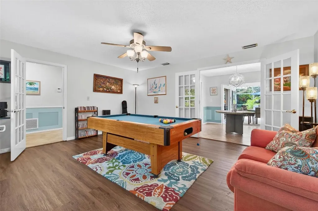 7265 122nd Way Seminole FL 33772
