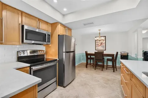 7265 122nd Way Seminole FL 33772