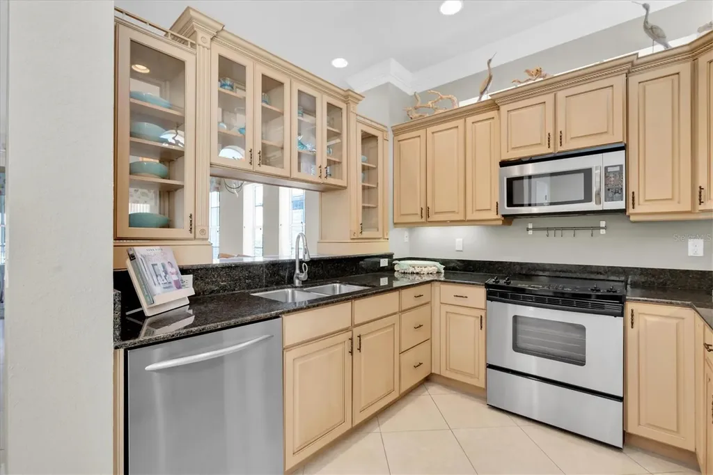1501 Wharfside Drive Tarpon Springs FL 34689