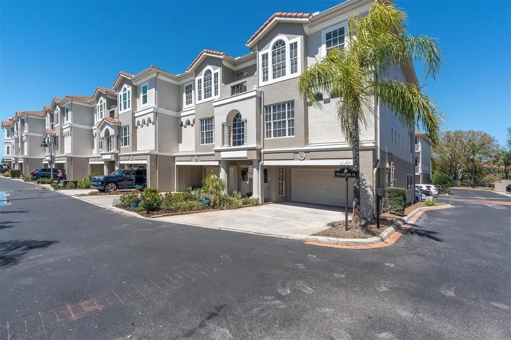 1501 Wharfside Drive Tarpon Springs FL 34689
