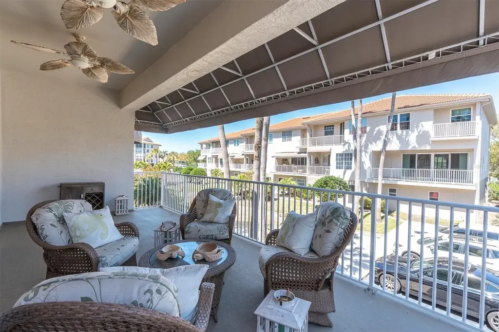 1501 Wharfside Drive Tarpon Springs FL 34689