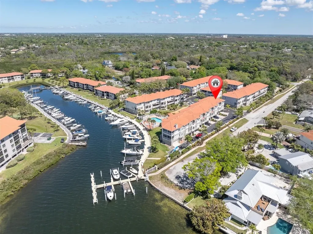1501 Wharfside Drive Tarpon Springs FL 34689