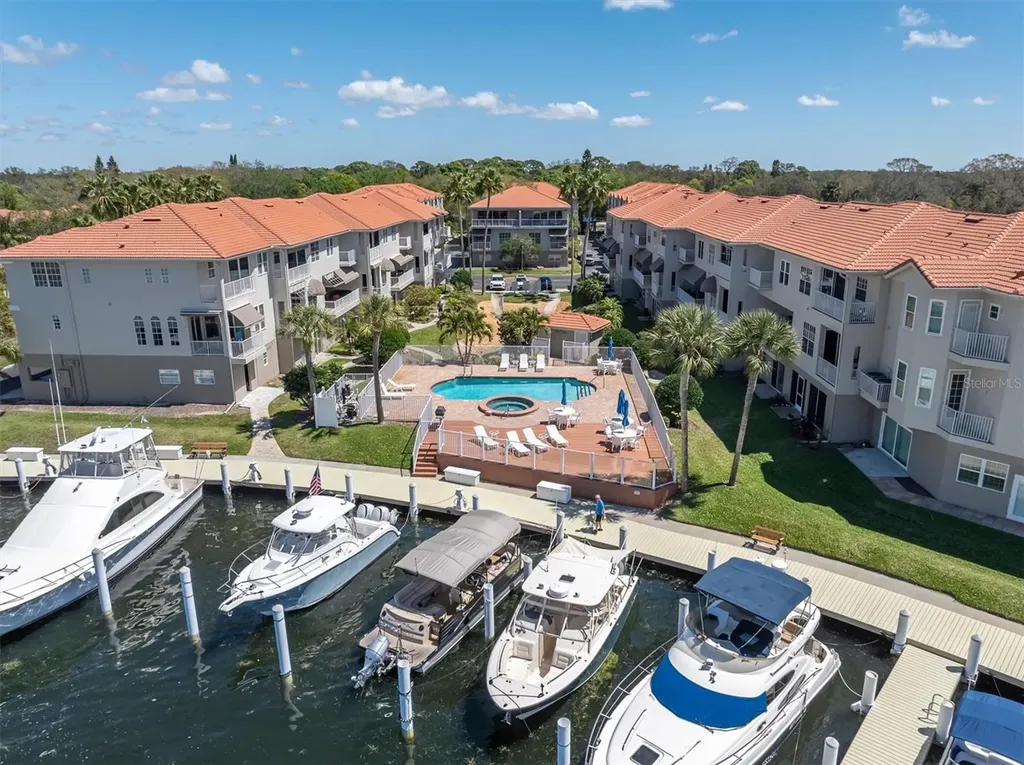 1501 Wharfside Drive Tarpon Springs FL 34689