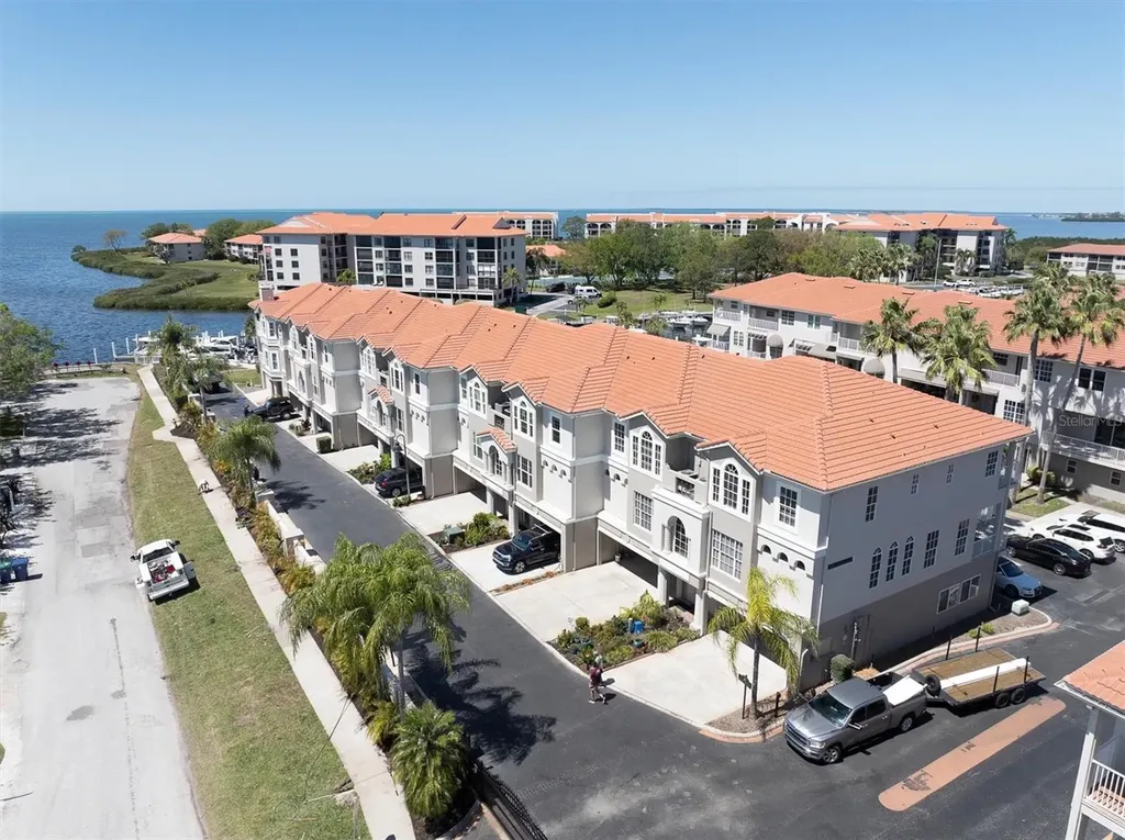 1501 Wharfside Drive Tarpon Springs FL 34689