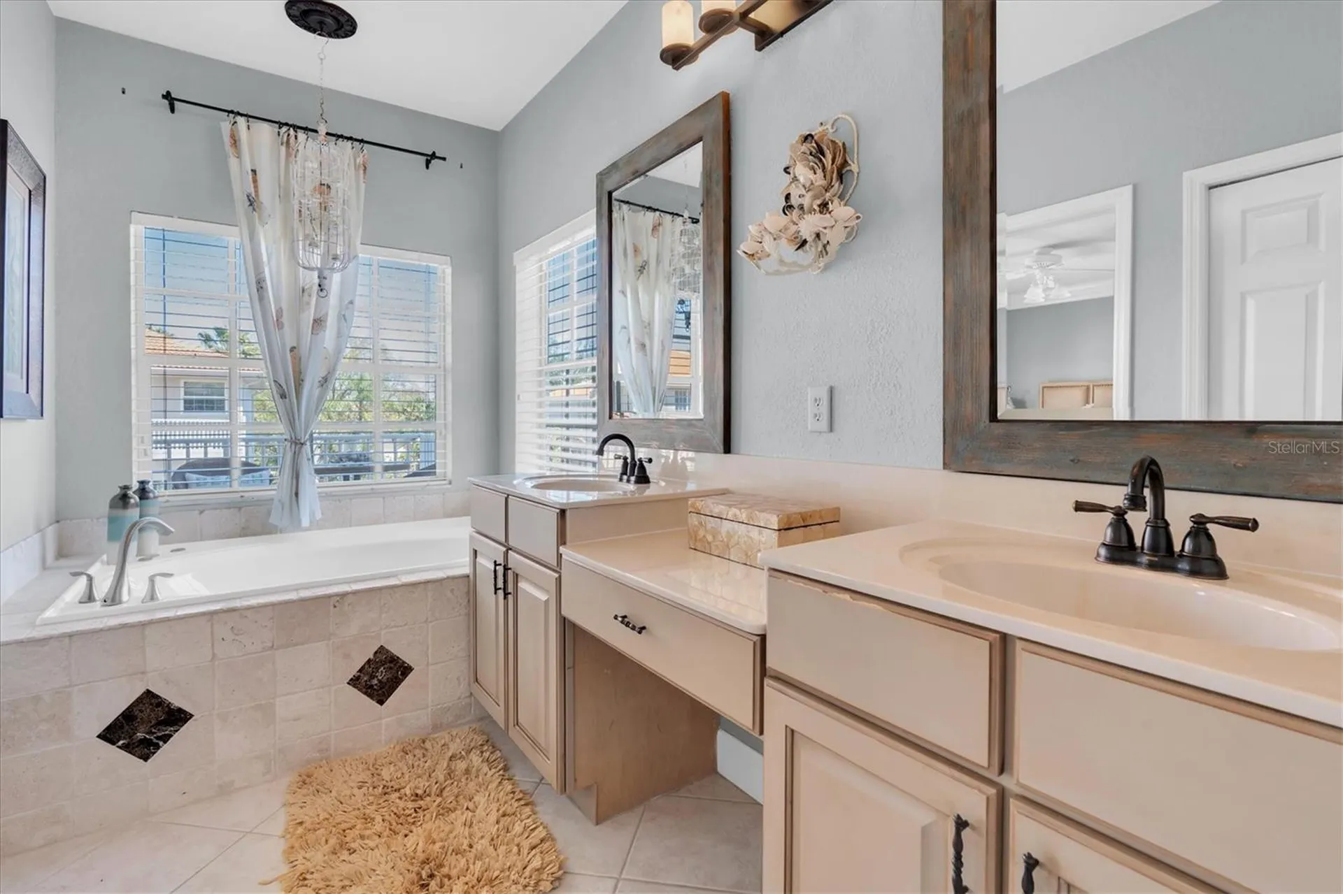 1501 Wharfside Drive Tarpon Springs FL 34689