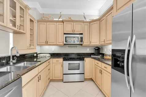 1501 Wharfside Drive Tarpon Springs FL 34689