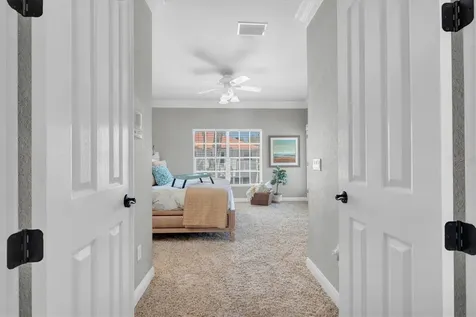 1501 Wharfside Drive Tarpon Springs FL 34689