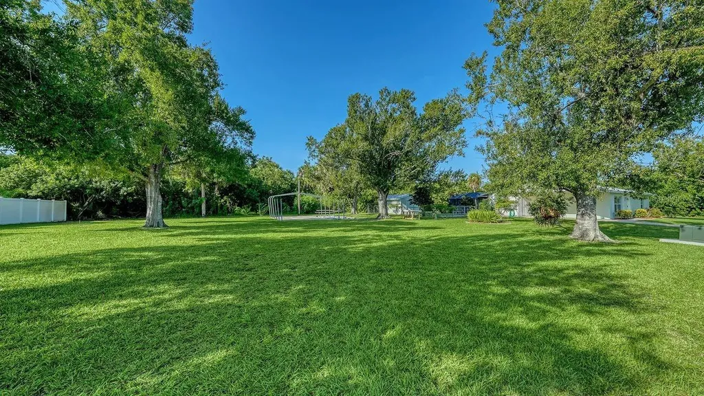18753 Macgill Avenue Port Charlotte FL 33948