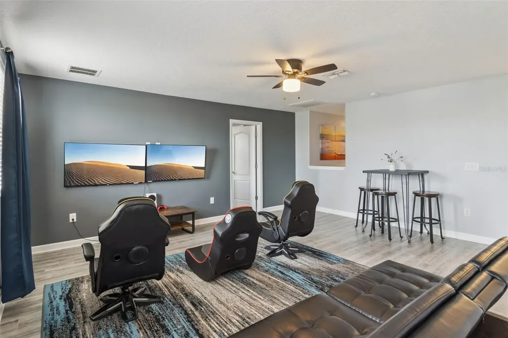 9027 Shadow Mountain Street Davenport FL 33896